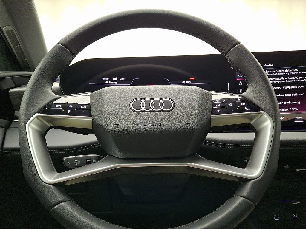 Thumbnail: 2025 Audi e-tron S - 20