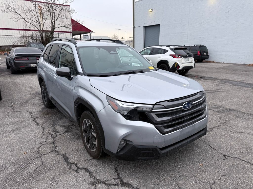 2025 Subaru Forester Premium Crossover AWD