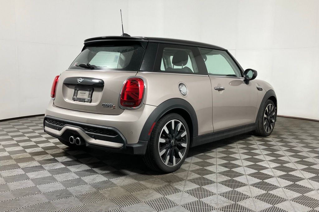 2023 MINI Cooper S 5