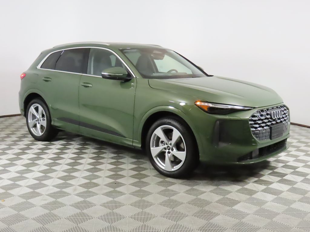 Thumbnail: 2025 Audi Q5 - 7