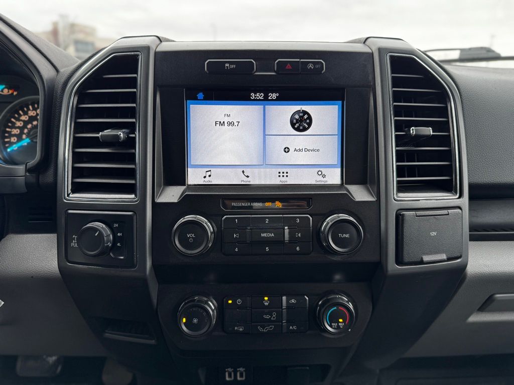 2019 Ford F-150 XLT photo