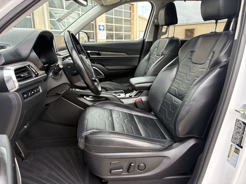 2021 Kia Telluride SX White at Shottenkirk Kia Fort Bend