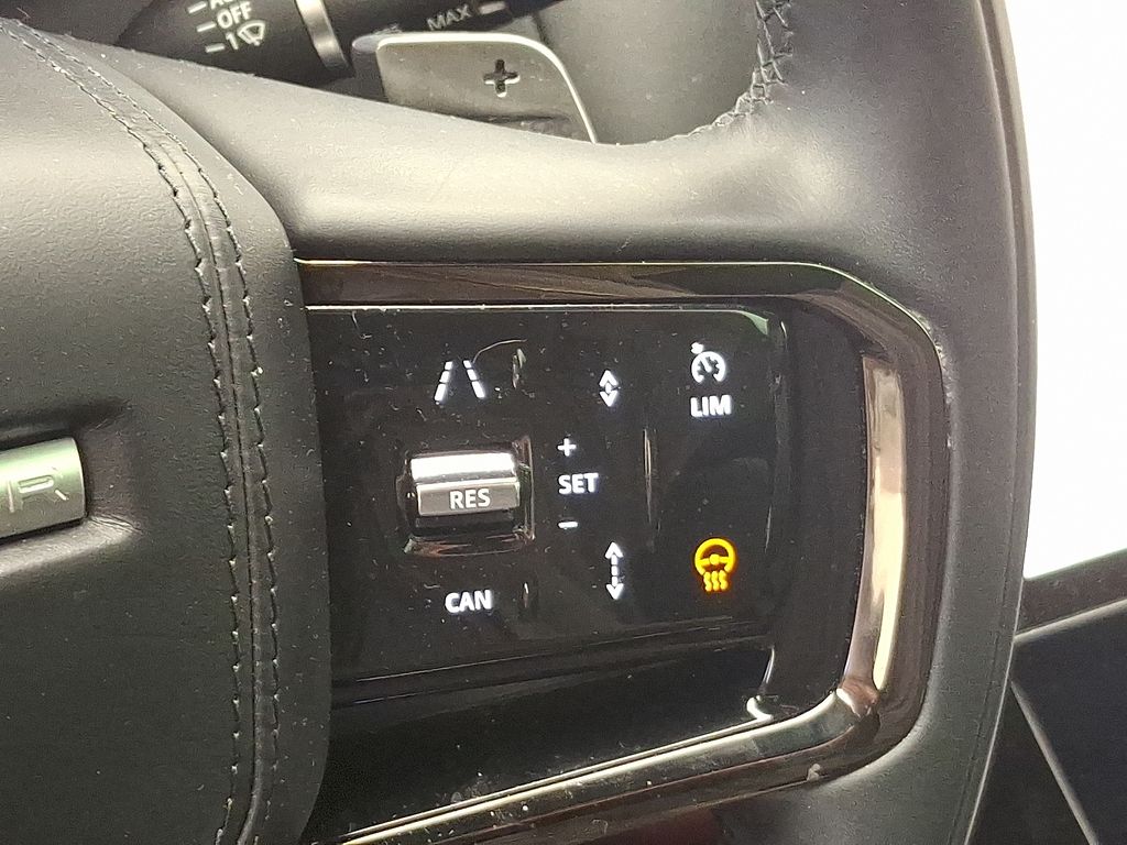 Thumbnail: 2024 Land Rover Range Rover Sport - 24