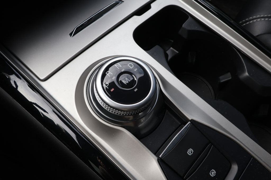 Thumbnail: 2023 Ford Explorer - 30