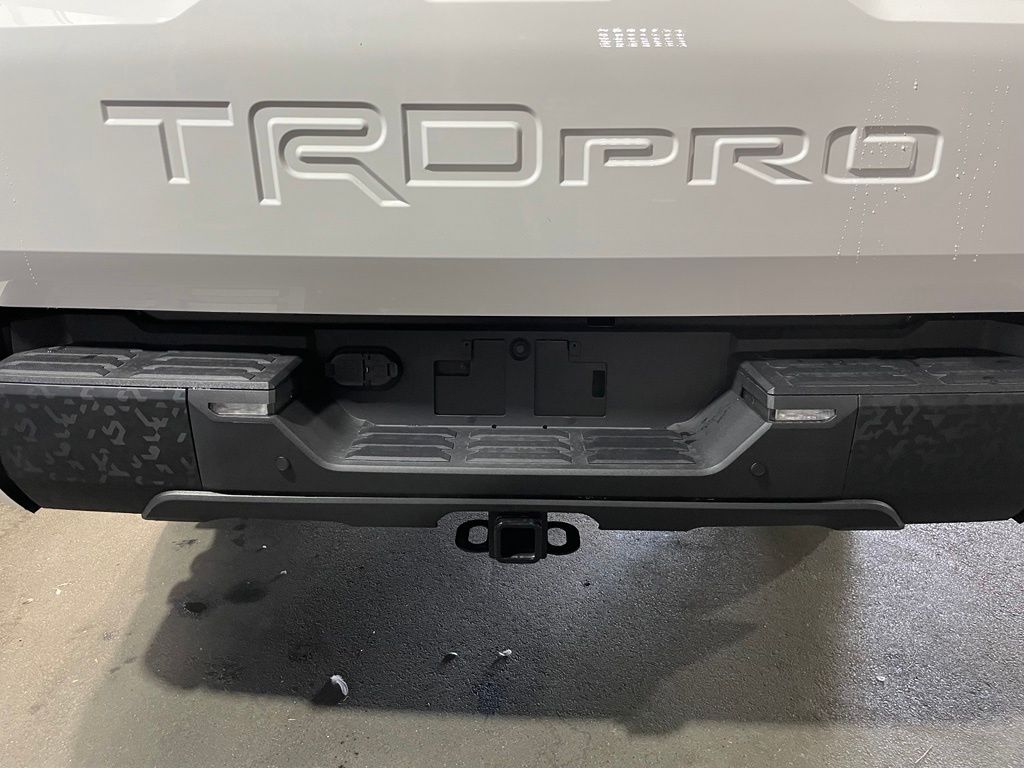 Thumbnail: 2026 Toyota Tundra - 18