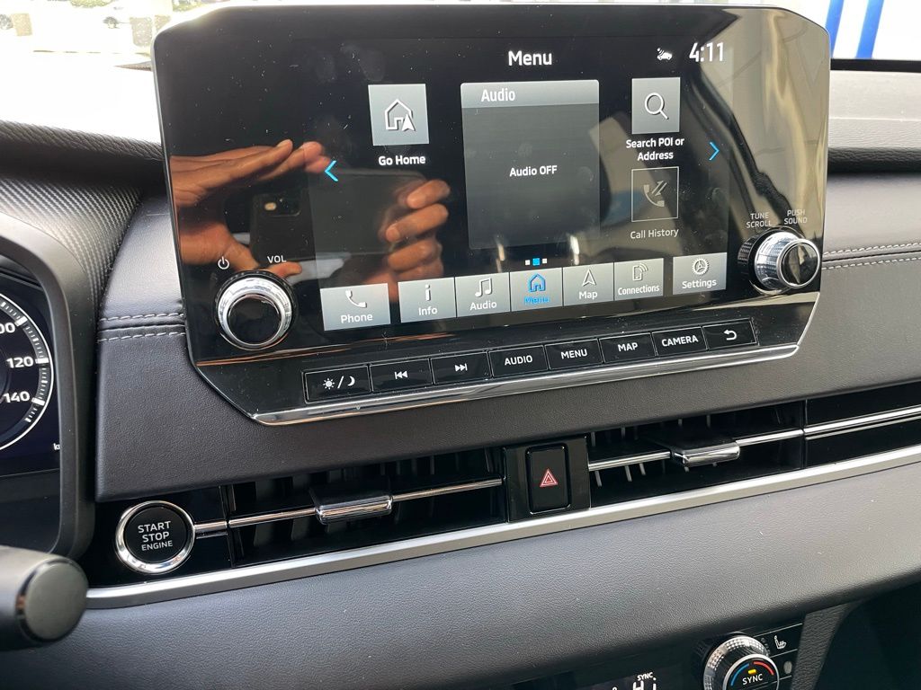 Thumbnail: 2024 Mitsubishi Outlander - 17