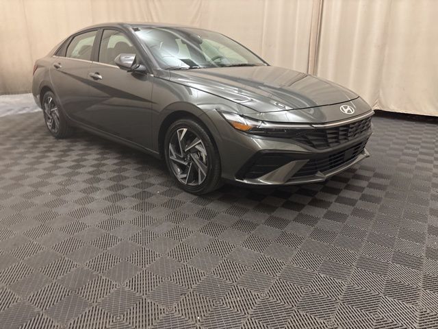 Used 2025 Hyundai Elantra For Sale in Bedford, OH