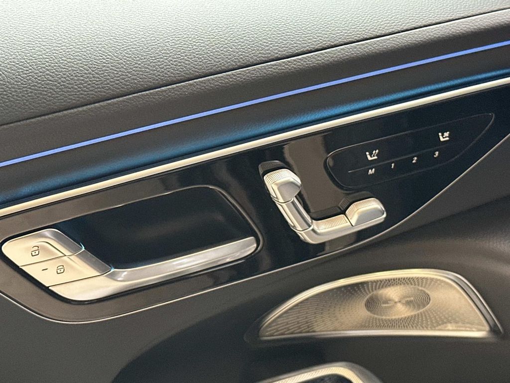 Thumbnail: 2026 Mercedes-Benz E-Class - 17