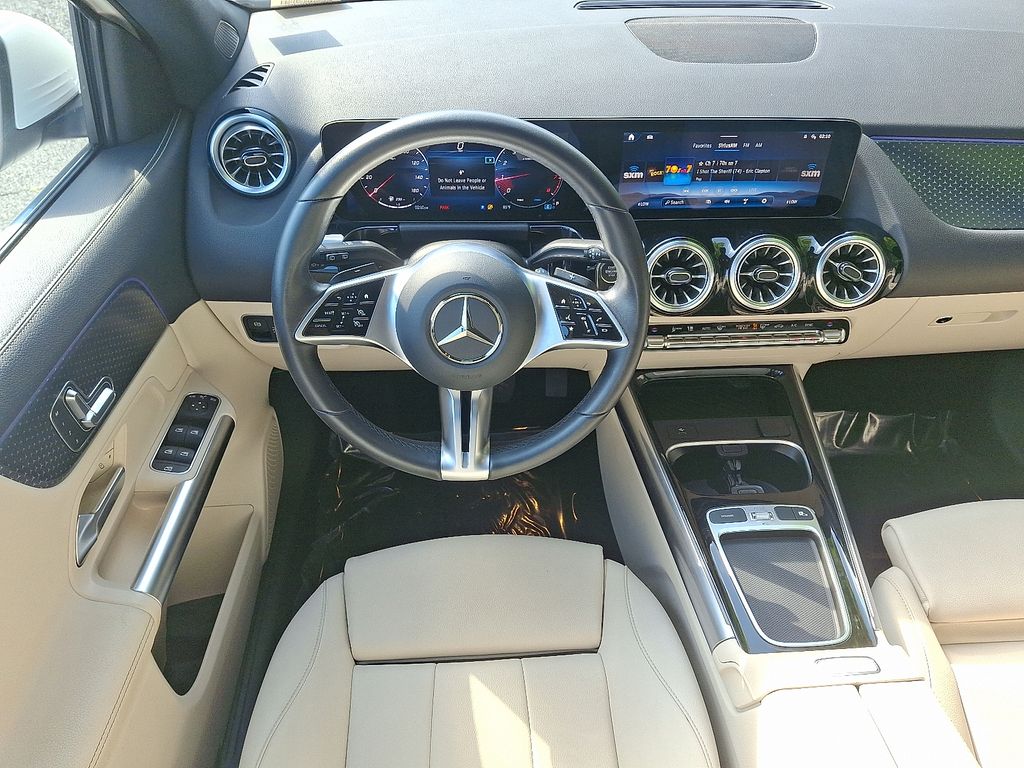 Thumbnail: 2025 Mercedes-Benz GLA - 11