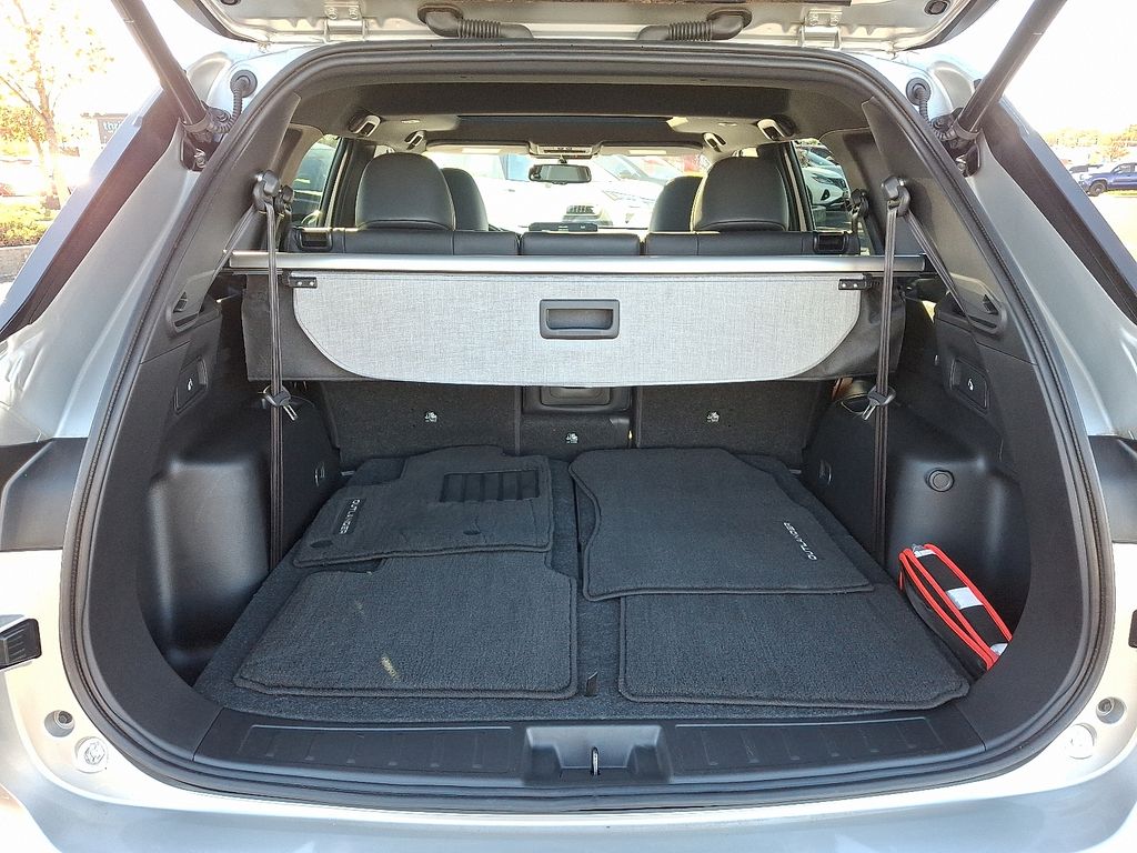 Thumbnail: 2022 Mitsubishi Outlander - 30