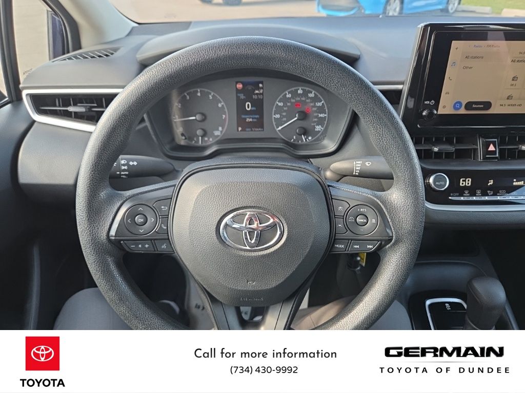 2023 Toyota Corolla LE photo 34