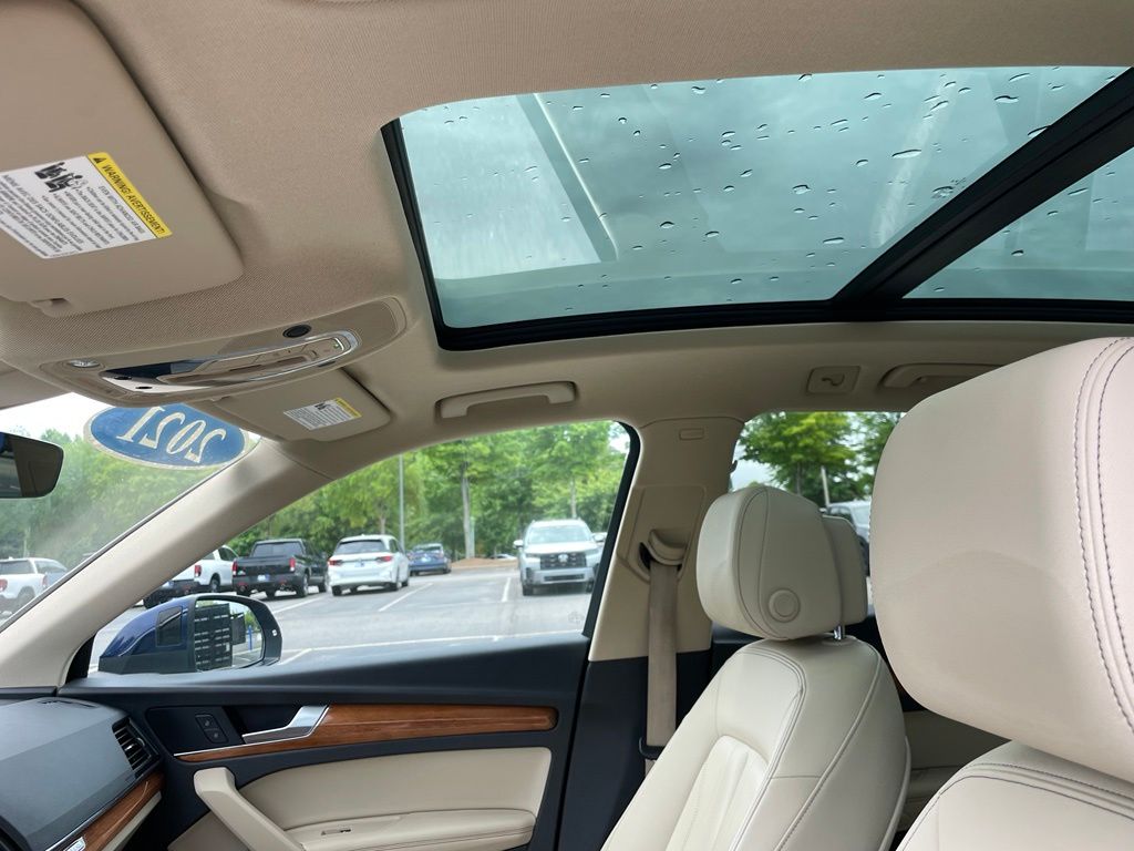 Thumbnail: 2021 Audi Q5 - 29