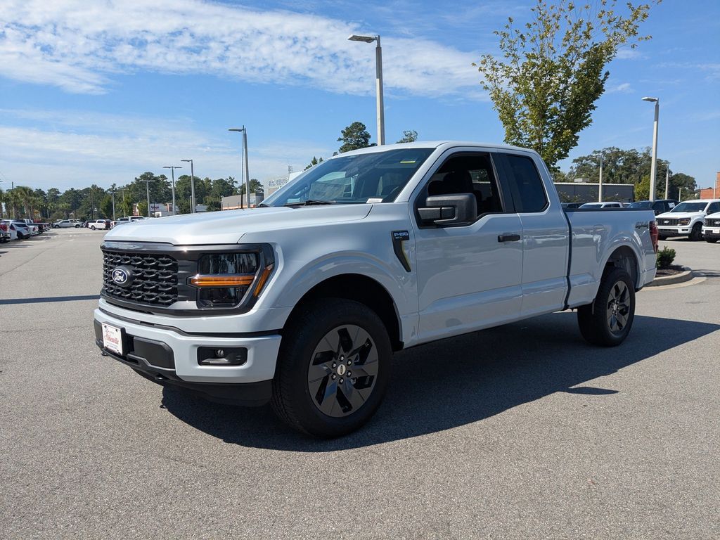 2025 Ford F-150 STX