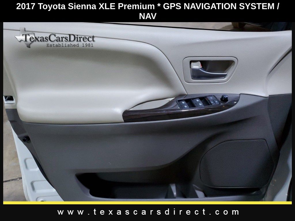 2017 Toyota Sienna XLE Premium 9