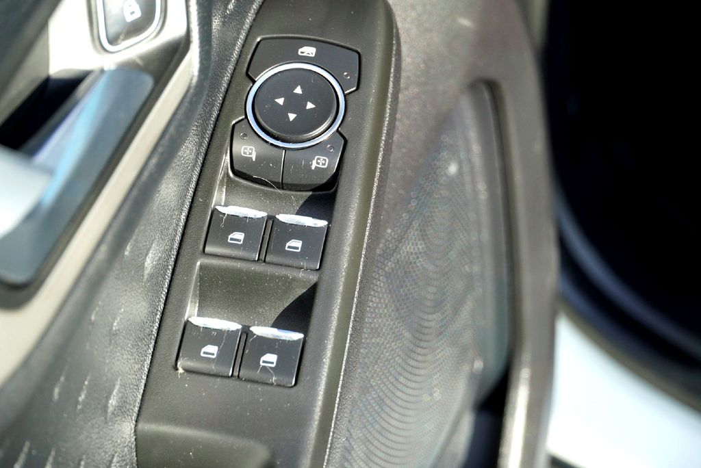 Used Car 2020 Ford Escape  Se For Sale Under $15,000 In Taylor, Texas