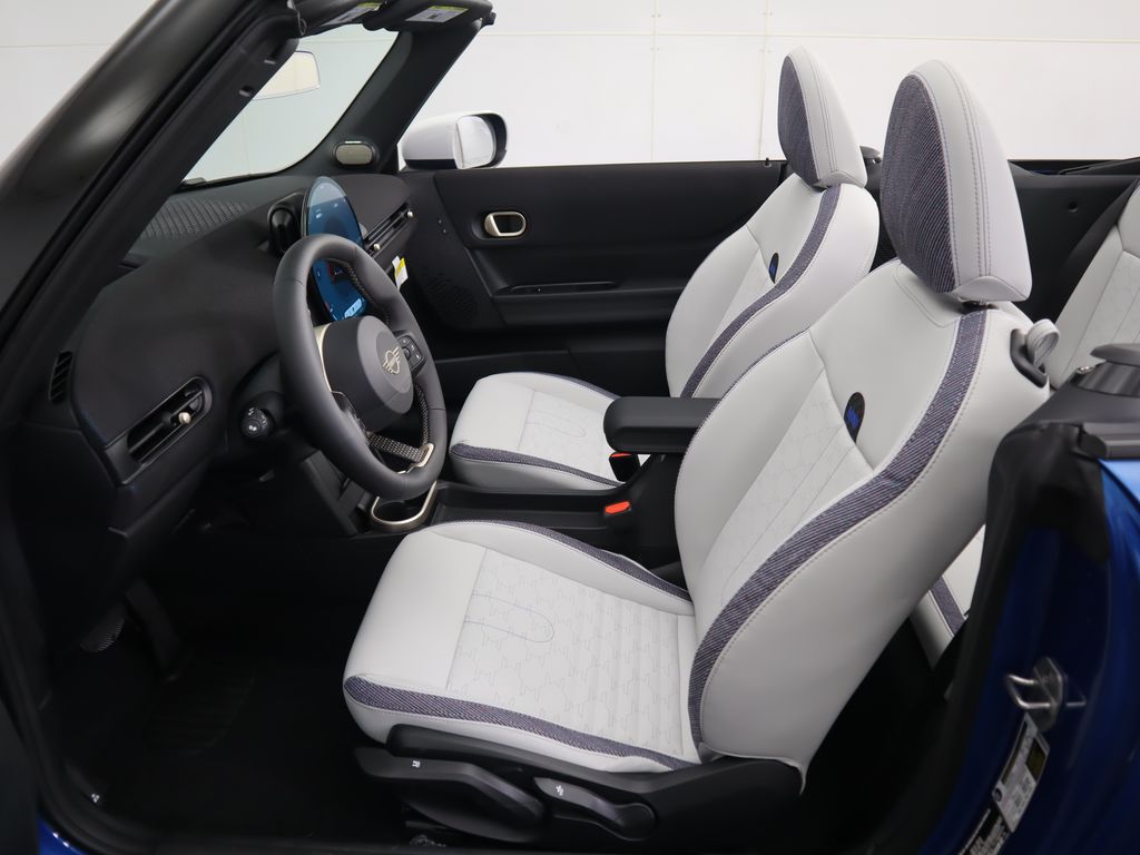 Thumbnail: 2026 MINI Cooper - 29