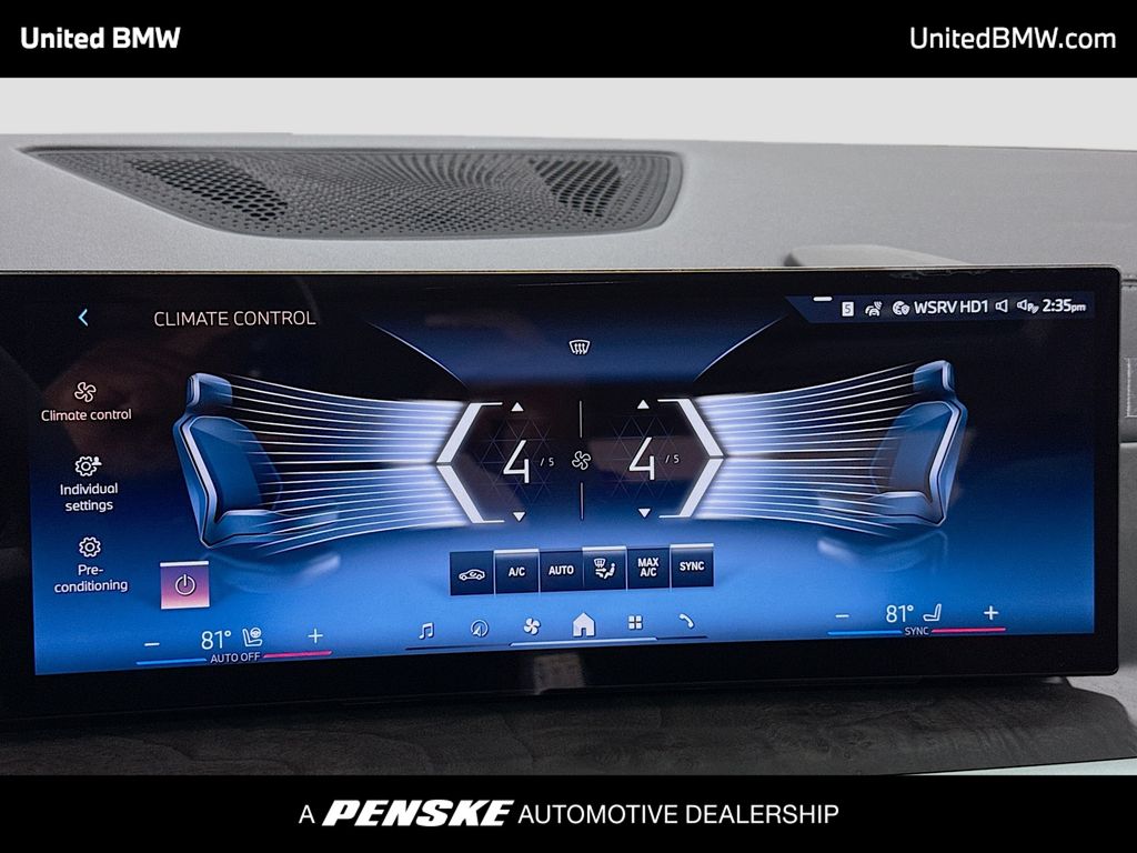 Thumbnail: 2026 BMW X7 - 11