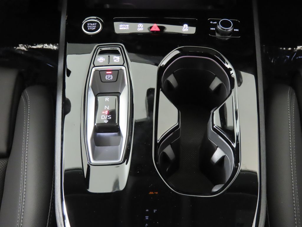 Thumbnail: 2026 Audi A5 - 20