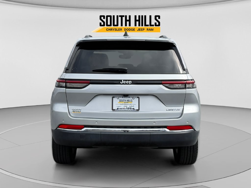 2023 Jeep Grand Cherokee Limited Silver at Auto Express Mitsubishi