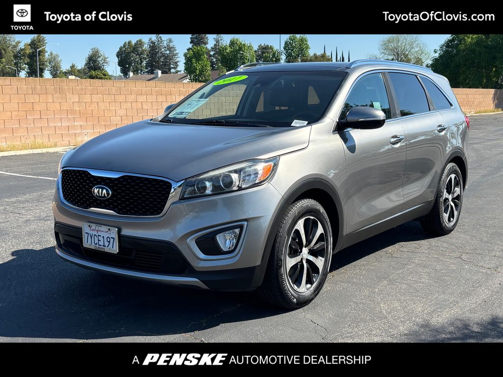 Thumbnail: 2017 Kia Sorento - 1