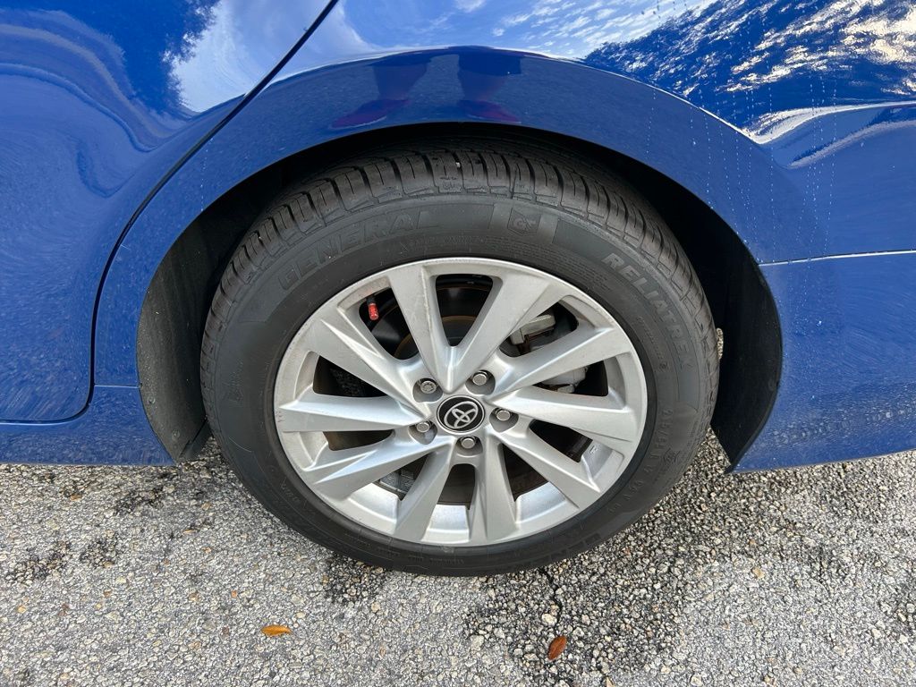 2023 Toyota Camry LE 9