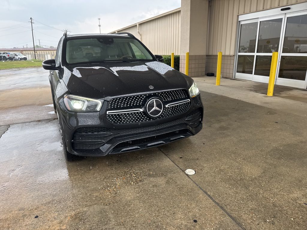 2021 Black Mercedes-Benz GLE GLE 450 AWD SUV