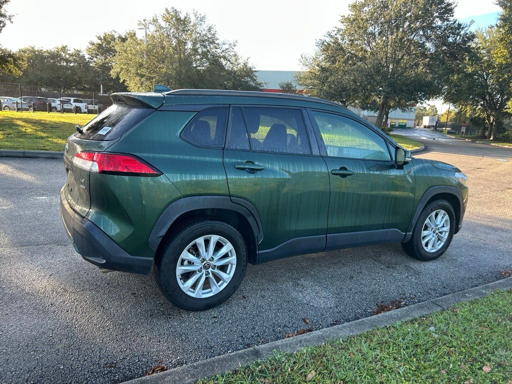 Thumbnail: 2022 Toyota Corolla Cross - 5