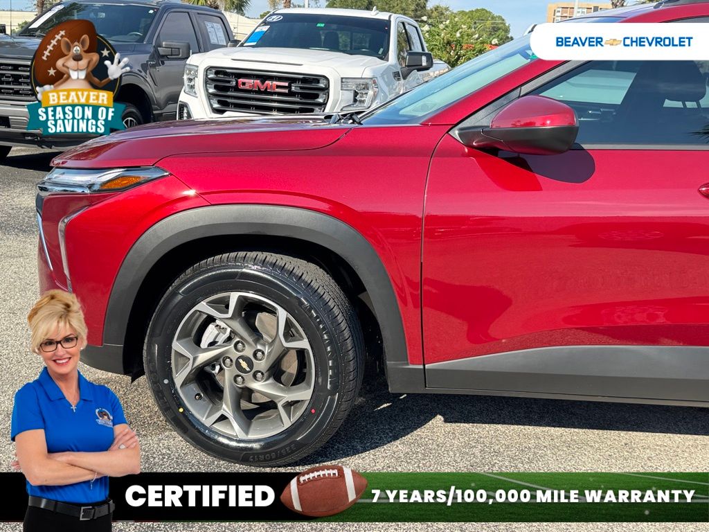 Used 2025 Chevrolet Trax SUV