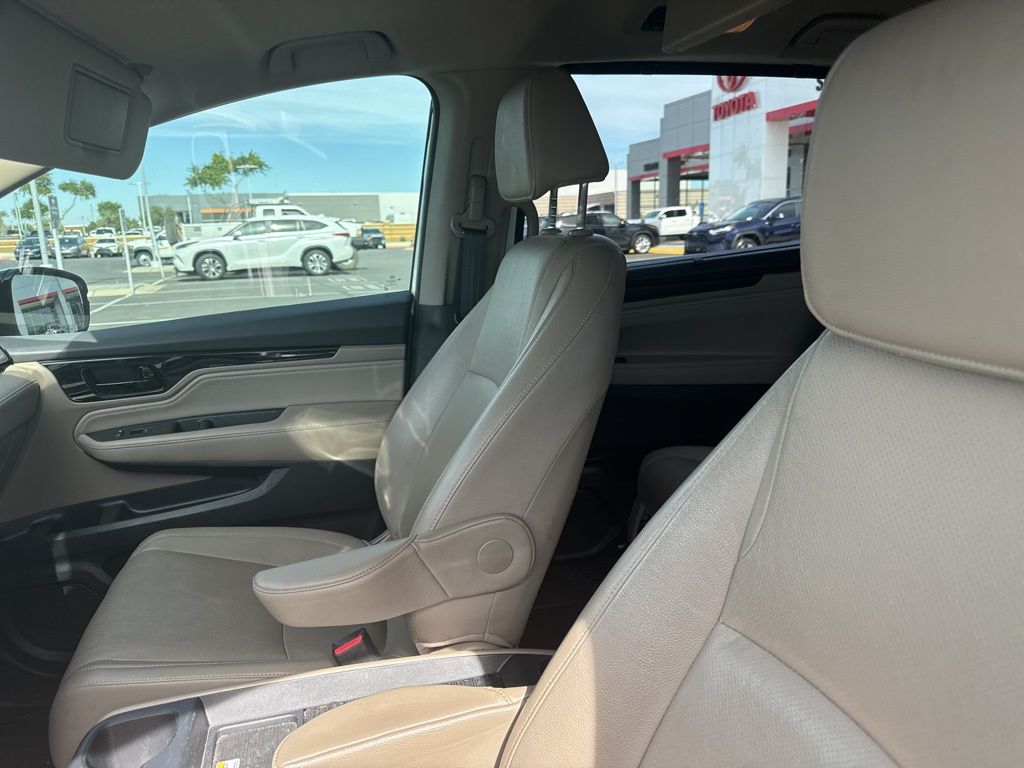 Thumbnail: 2019 Honda Odyssey - 10