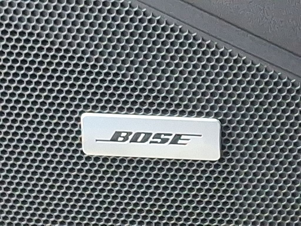 Thumbnail: 2026 Porsche Cayenne - 25