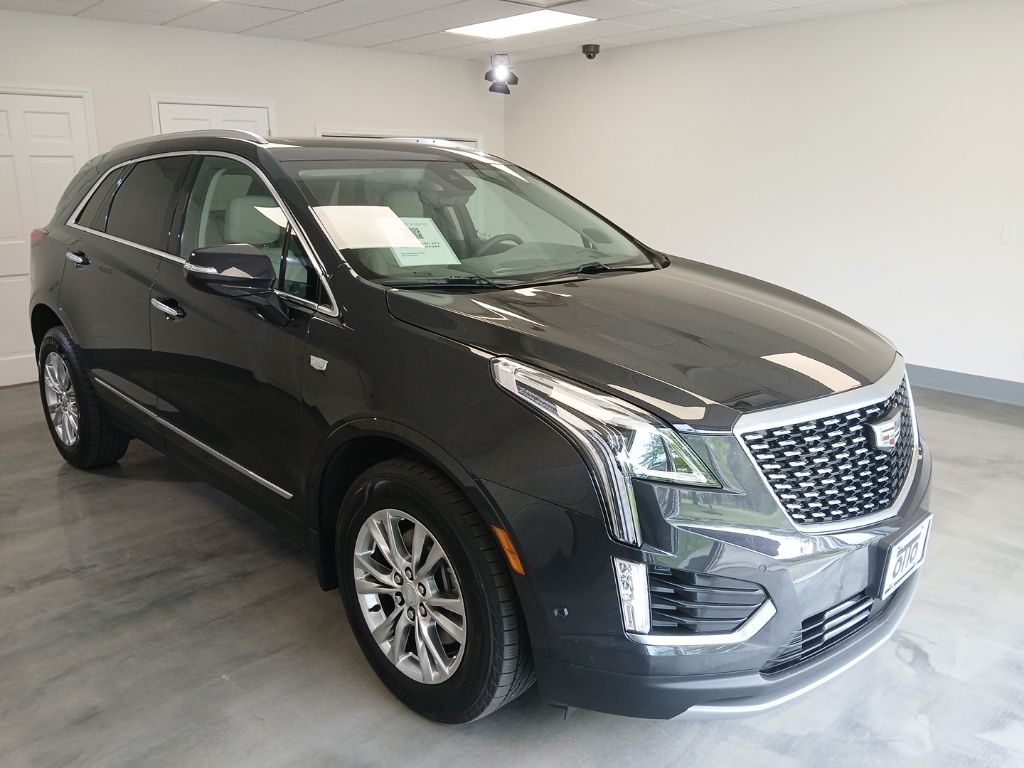 used 2020 Cadillac XT5 car, priced at $26,350