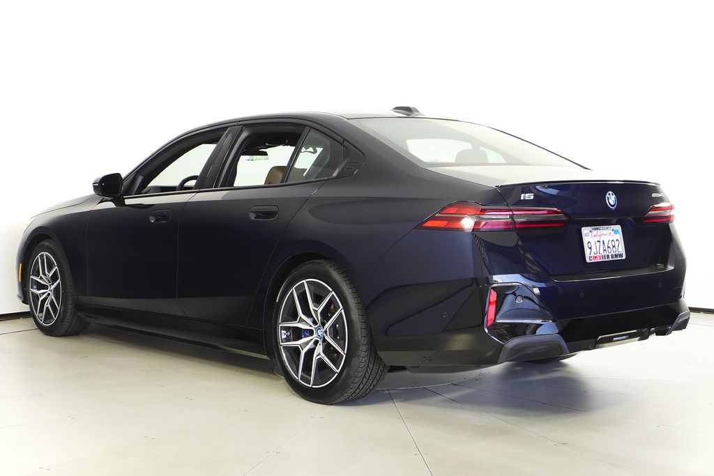 Thumbnail: 2024 BMW i5 - 9
