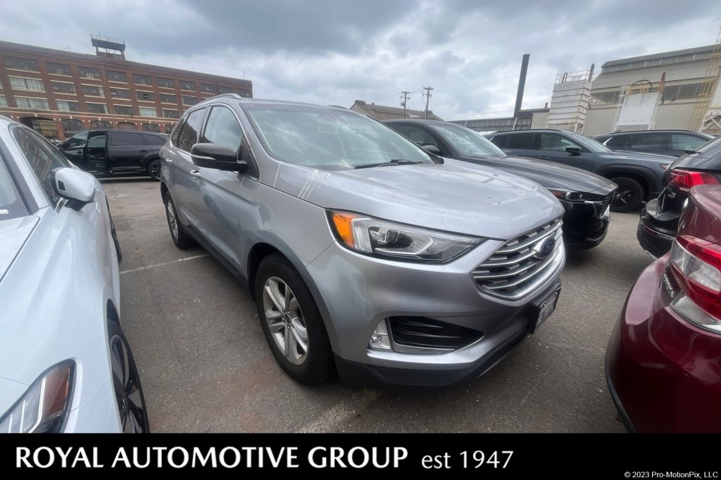 Iconic Silver Metallic 2020 Ford Edge SUV / Crossover All-Wheel Drive 8-Speed Automatic