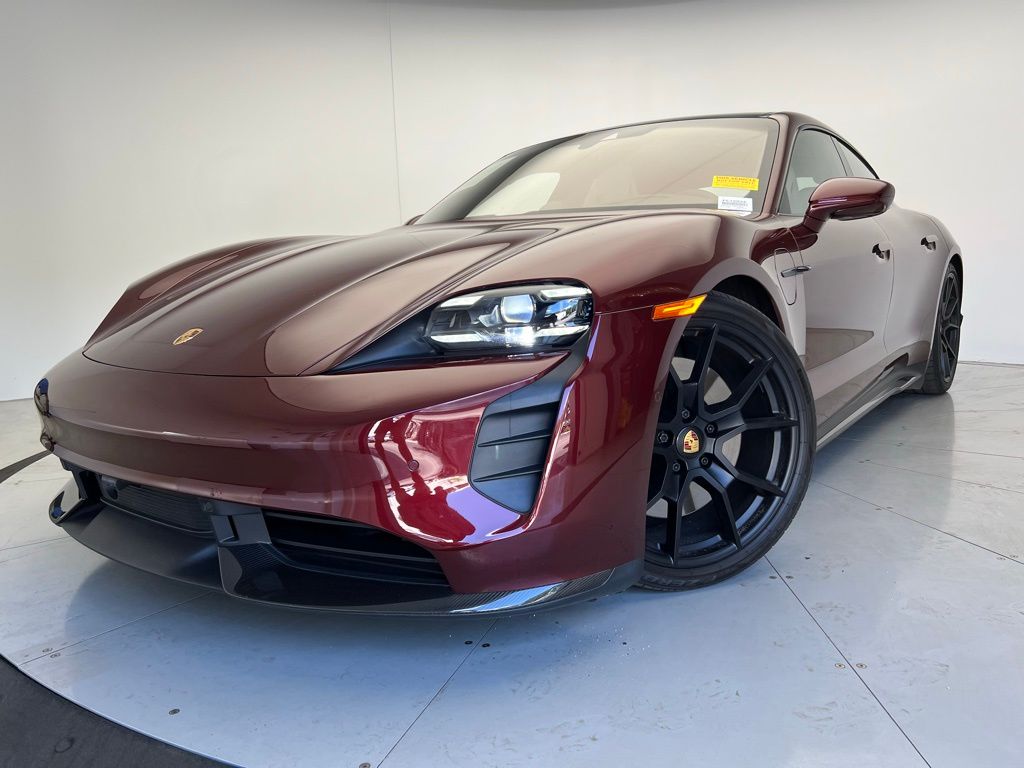Thumbnail: 2022 Porsche Taycan - 1