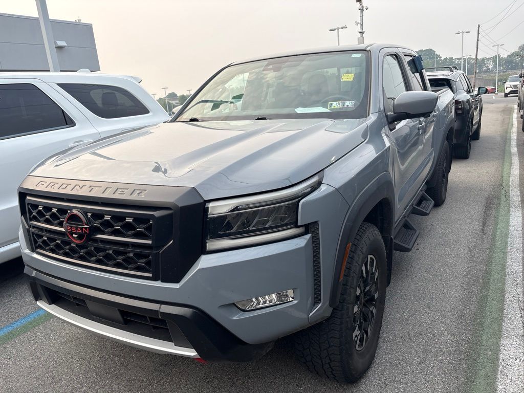 2023 Nissan Frontier — photo 3