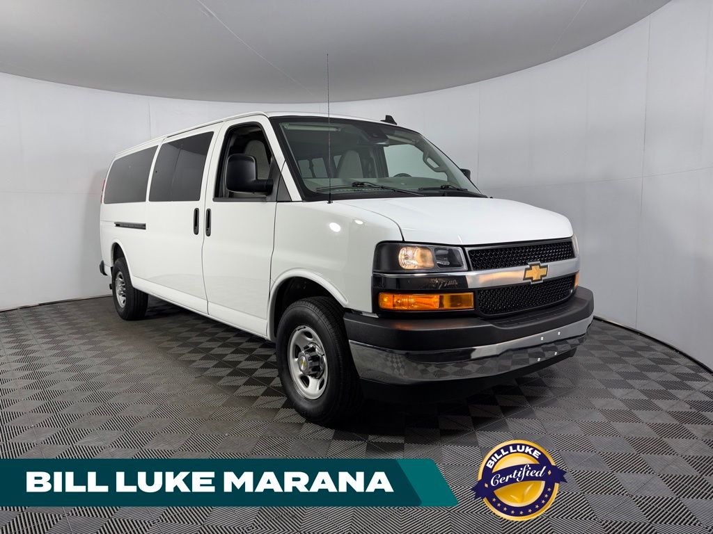 Summit White 2025 Chevrolet Express Van Rear-Wheel Drive 8-Speed Automatic Overdrive