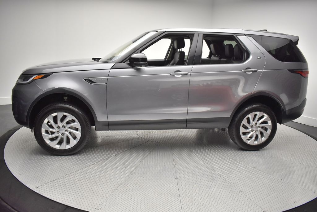 Thumbnail: 2024 Land Rover Discovery - 8