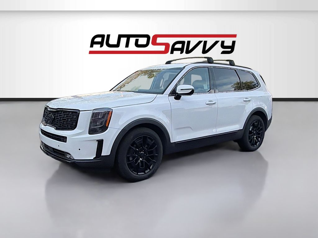 Used 2021 White Kia SX image 3