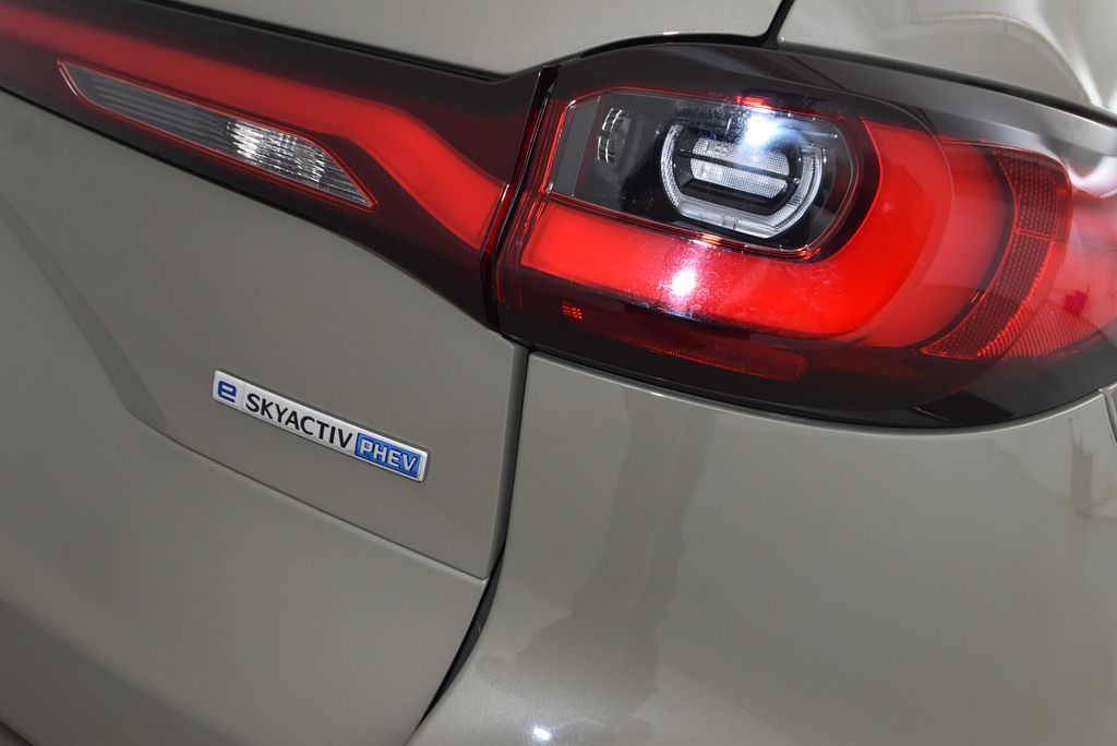 2025 Mazda CX-70 PHEV Premium Plus photo