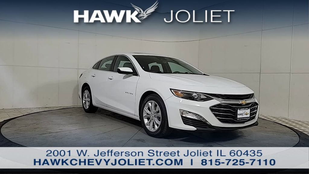 2024 Chevrolet Malibu LT with 1LT FWD