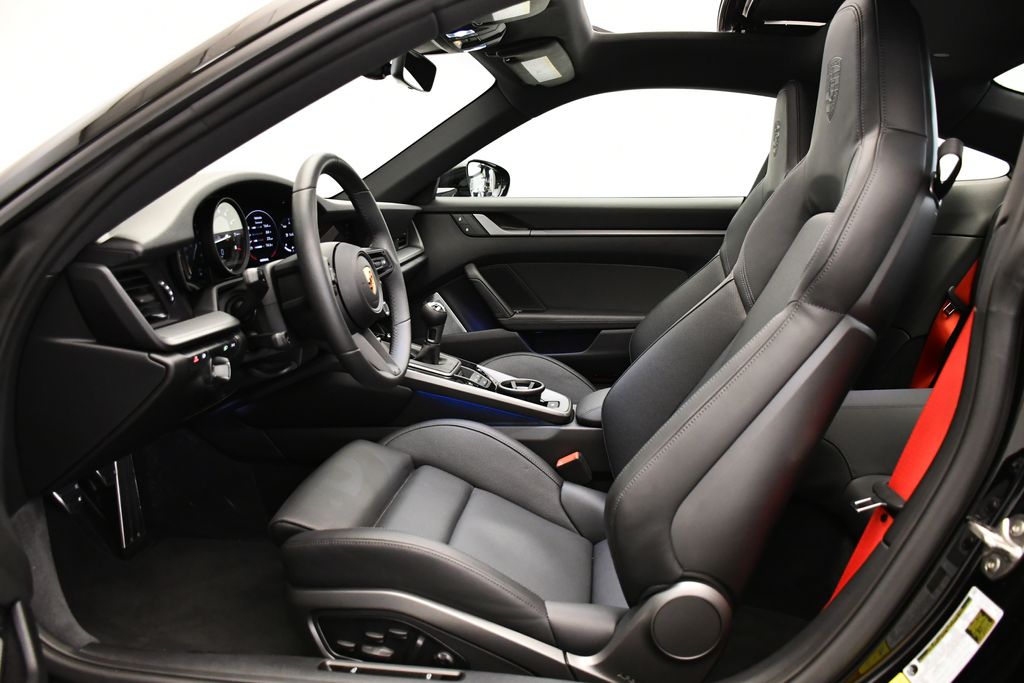 Thumbnail: 2024 Porsche 911 - 5