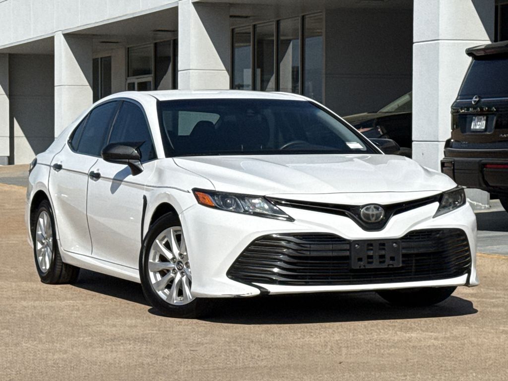 2018 Toyota Camry LE