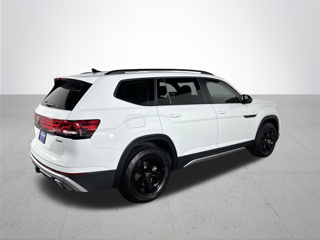 2025 Volkswagen Atlas 2.0T Peak Edition