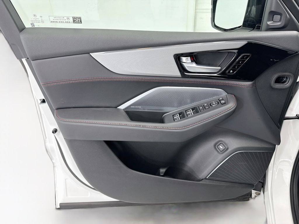 Thumbnail: 2026 Acura MDX - 25