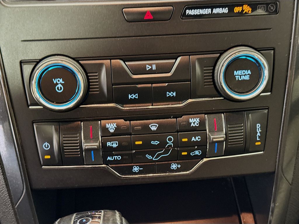 Used Car 2018 Ford Explorer  Xlt For Sale Under $12,000 In Austin, Texas