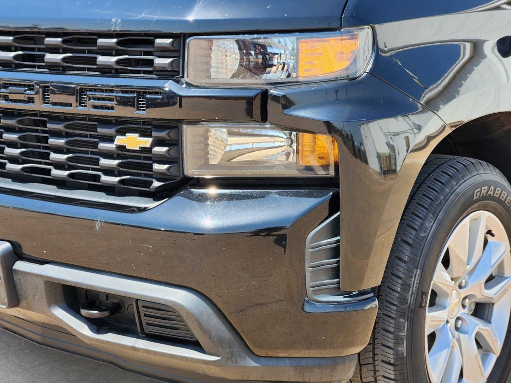 2020 Chevrolet Silverado 1500 Custom 10