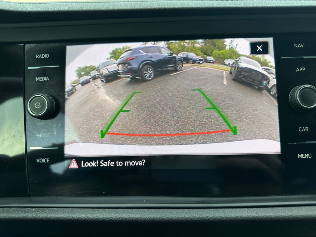 2024 Volkswagen Jetta 1.5T SEL photo