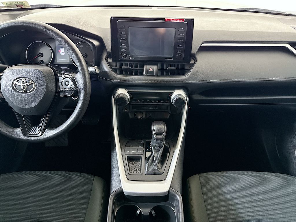 Thumbnail: 2021 Toyota RAV4 - 14