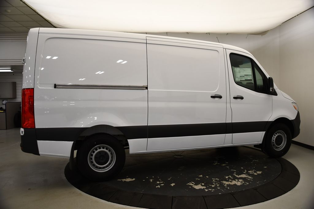 2025 Mercedes-Benz Sprinter 2500 5