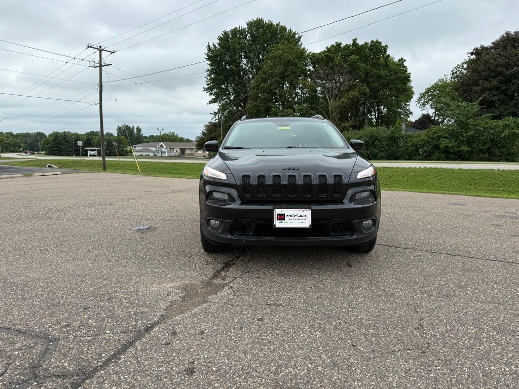 Used 2015 Jeep Cherokee Altitude with VIN 1C4PJMCS6FW774453 for sale in Zumbrota, Minnesota